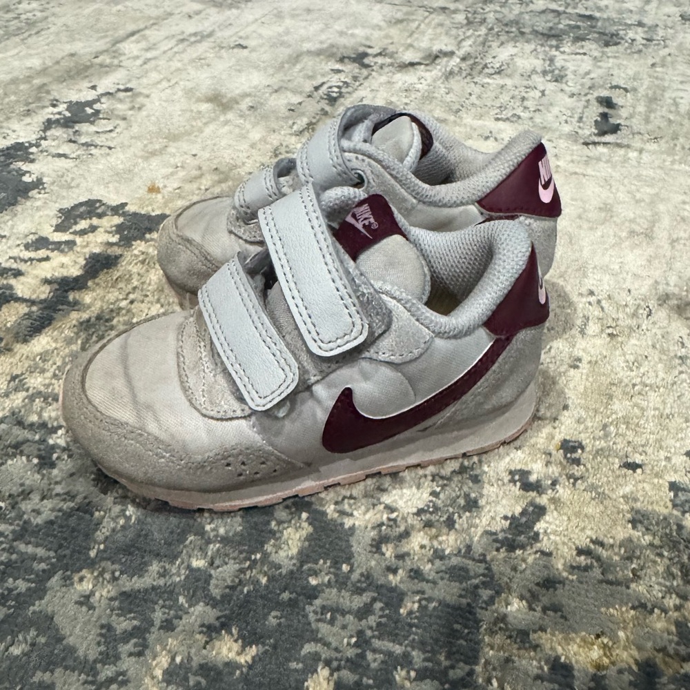 Nike Kids Gray and Maroon Velcro Sneakers